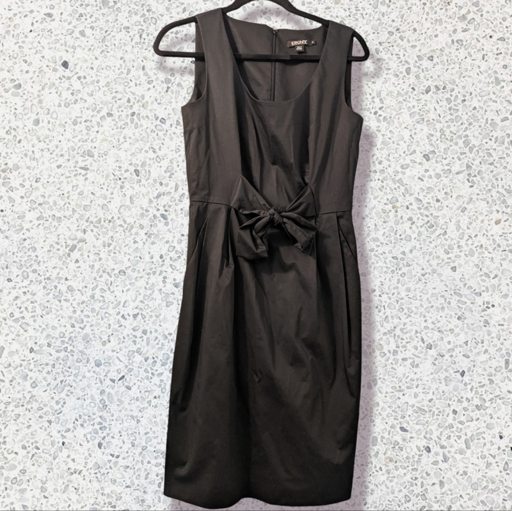 DKNY black front tie dress with pockets